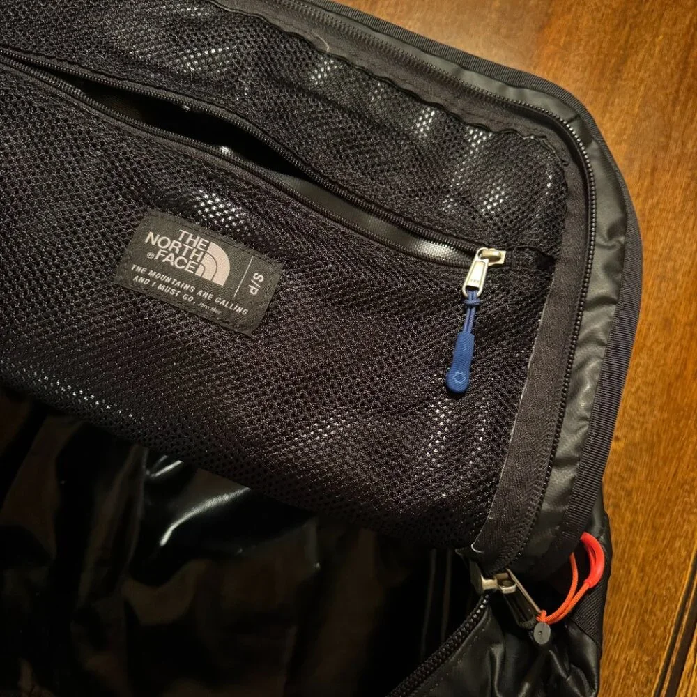 north face basecamp duffle size small